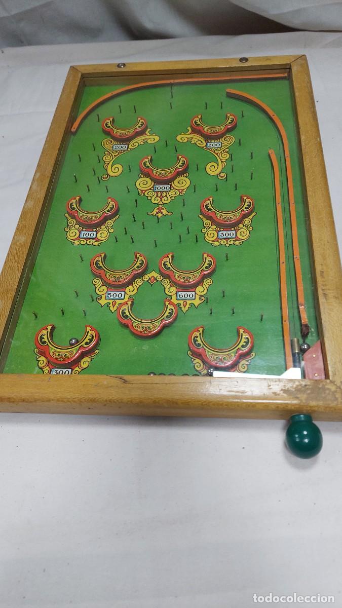 Juguetes antiguos y juegos de colecci&oacute;n: Antiguo pin Ball de madera en perfecto estado