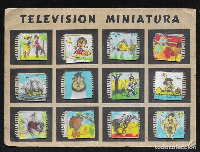 Juguetes antiguos y juegos de colecci&oacute;n: Television Miniatura. 12 plasticos con movimiento lenticular 3D 1960?
