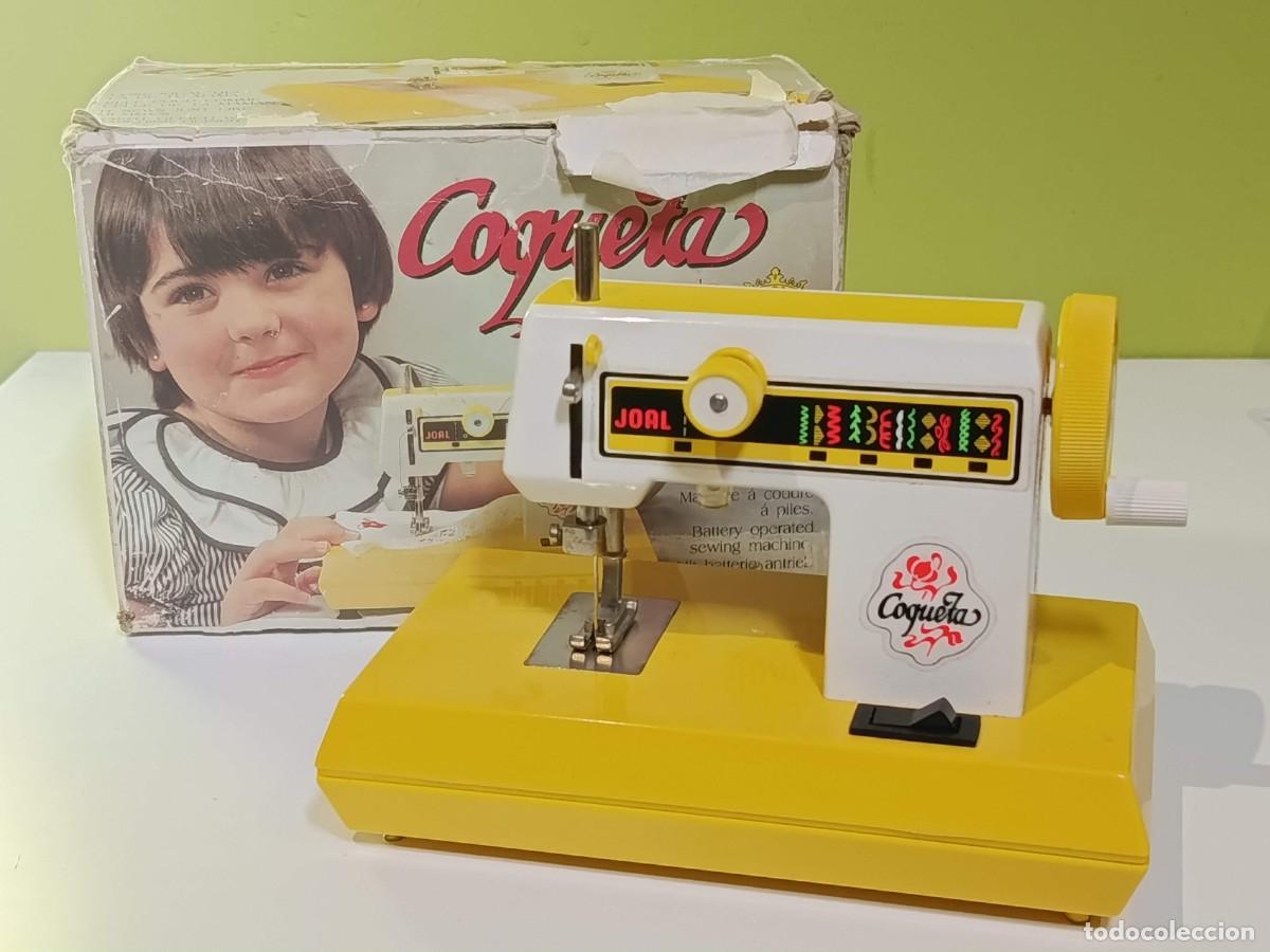 Juguetes antiguos y juegos de colecci&oacute;n: Maquina coser joal Coqueta
