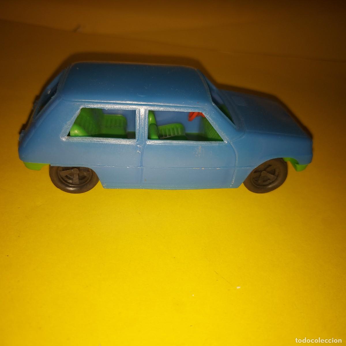 Juguetes antiguos y juegos de colecci&oacute;n: COCHE RENAULT 5 PLASTICO