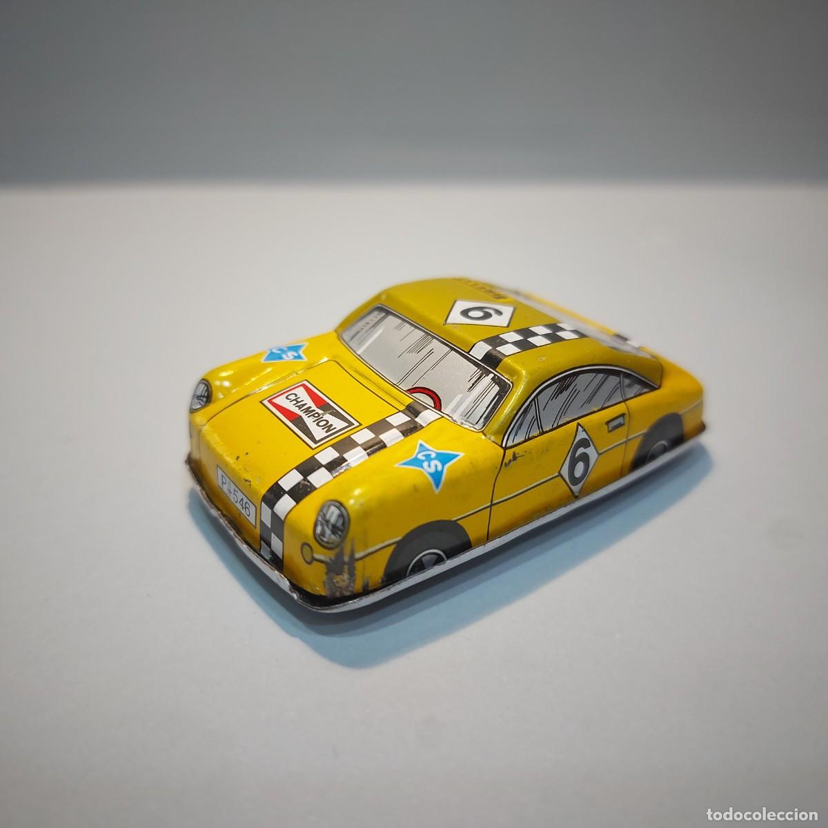 Juguetes antiguos y juegos de colecci&oacute;n: ANTIGUO COCHE DE METAL DE CARRERAS PORSCHE
