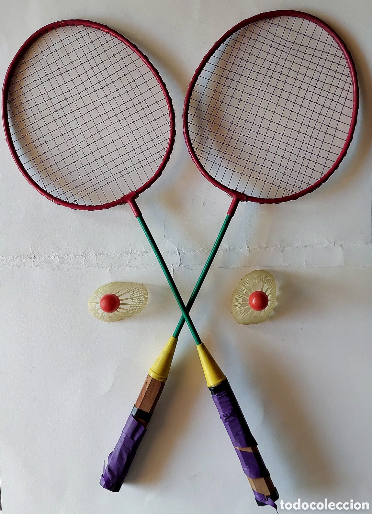Juguetes antiguos y juegos de colecci&oacute;n: SET B&Aacute;DMINTON ( 2 raquetas + 2 volantes )