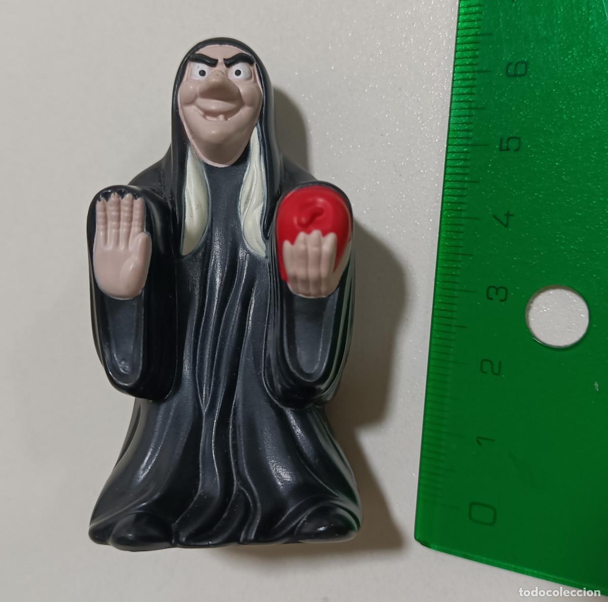 Juguetes antiguos y juegos de colecci&oacute;n: FIGURA BRUJA BLANCANIEVES MCDONALD'S 2001 snow white snowhite manzana with malvada villana mcdonald