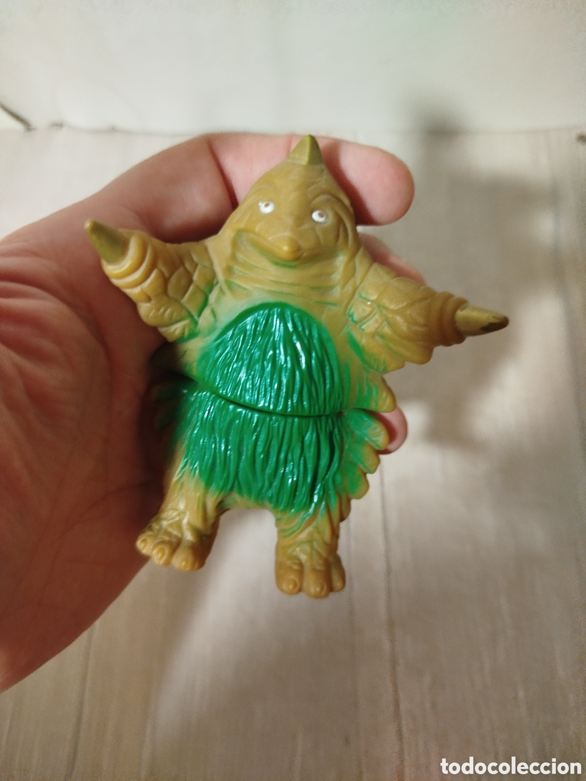 Juguetes antiguos y juegos de colecci&oacute;n: Figura Kaiju marca Simba retro