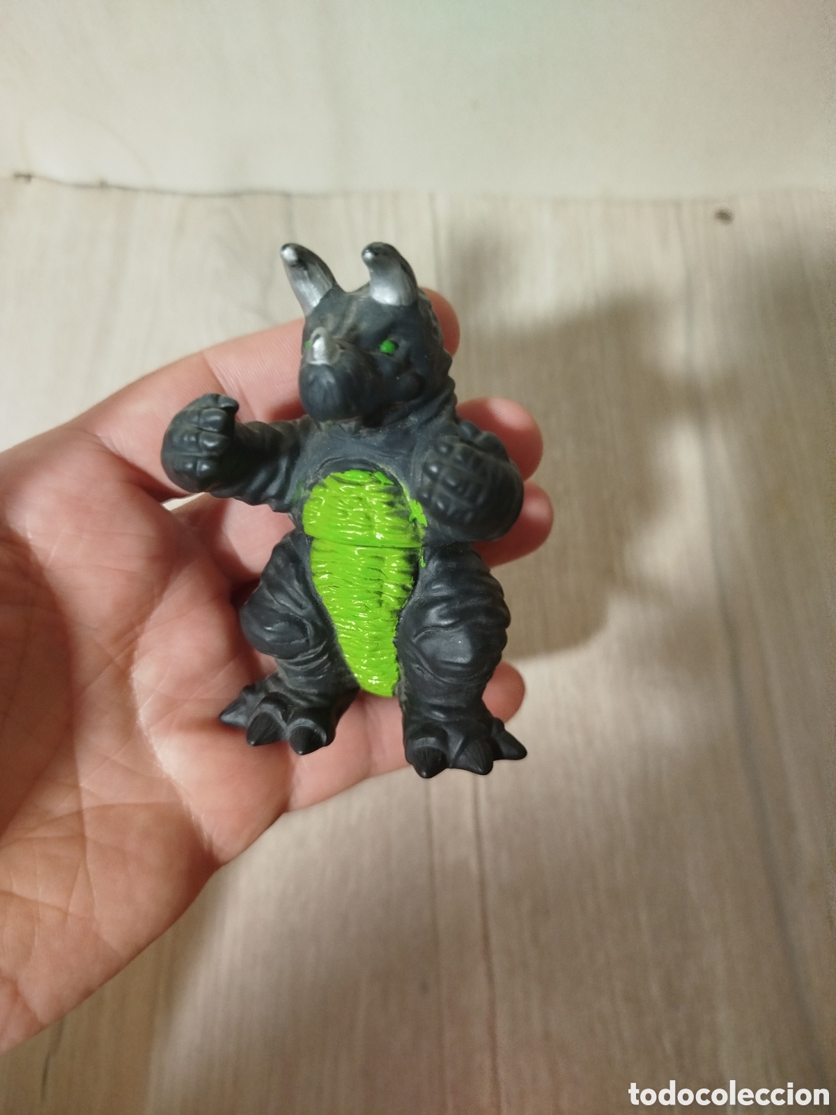 Juguetes antiguos y juegos de colecci&oacute;n: Figura Kaiju marca Simba retro