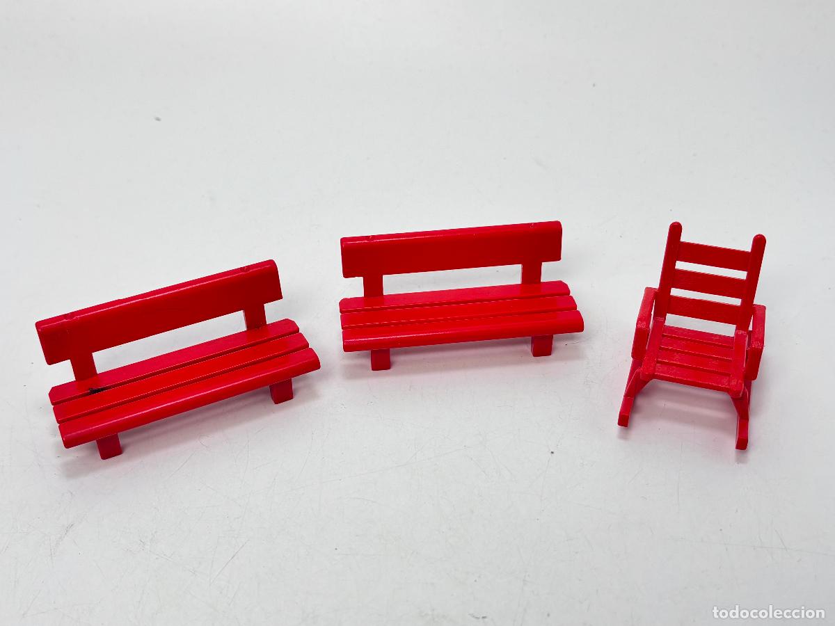 Giocattoli antichi e Giochi di collezione: Playmobil lote banco rojo y silla plegable rojo