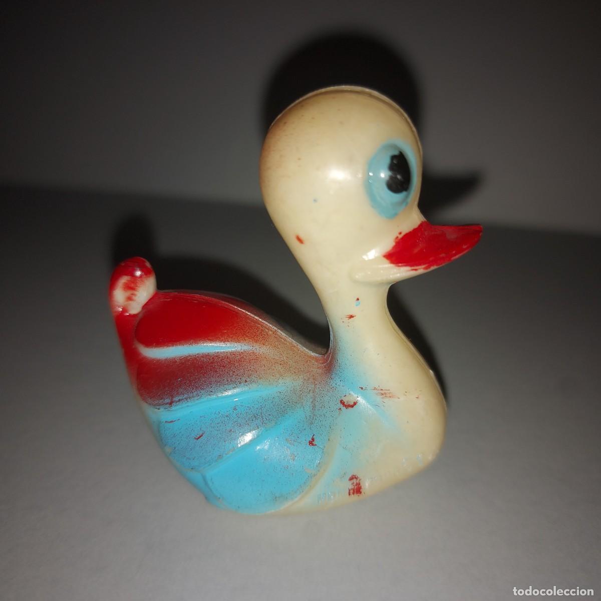 Juguetes antiguos y juegos de colecci&oacute;n: ANTIGUO SACAPUNTAS CON FIGURA DE PATO