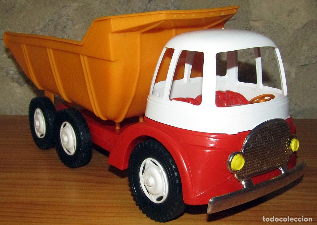 Antique Toys and Collectible Games: ANTIGUO CAMION VOLQUETE DE PL&Aacute;STICO - A&Ntilde;OS 60/70 - NUEVO SIN USO - GUTFER, KARPAN O SIMILAR