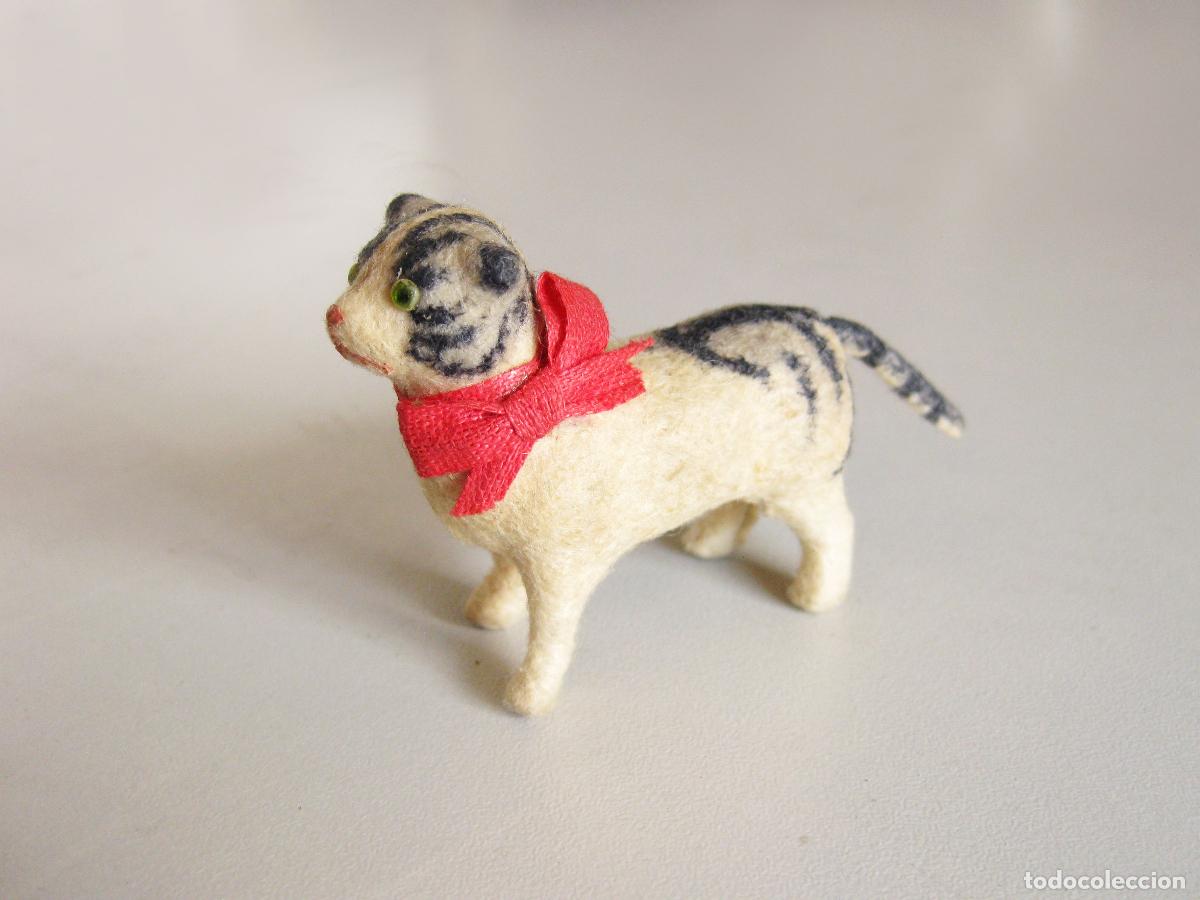 Juguetes antiguos y juegos de colecci&oacute;n: ANTIGUO FIGURA DE UN GATO DE JUGUETE CON FORRADO DE TELA PINTADA