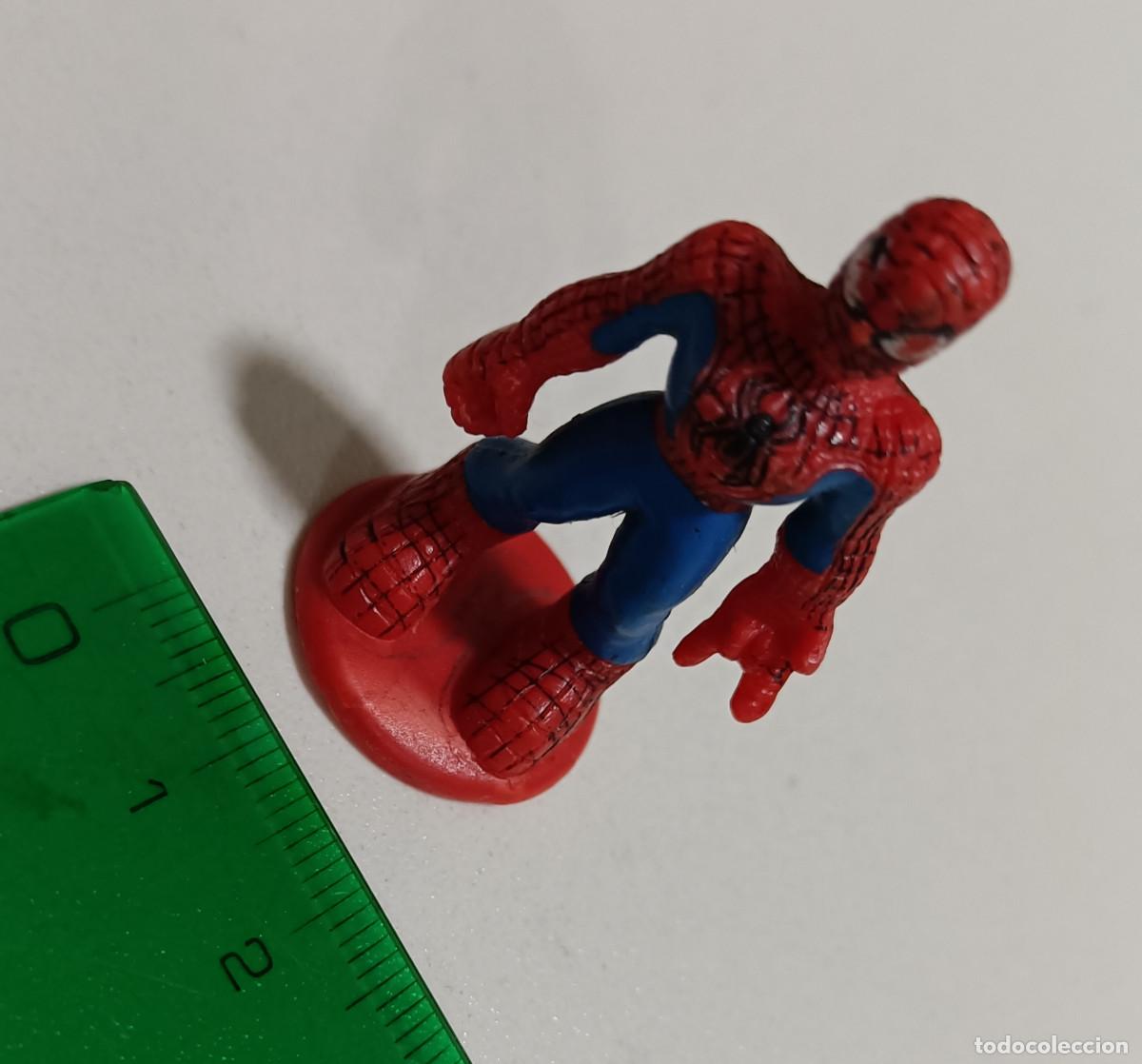 Juguetes antiguos y juegos de colecci&oacute;n: figura de huevo sorpresa spiderman marvel figurita mu&ntilde;eco miniatura mini mu&ntilde;equito super heroe