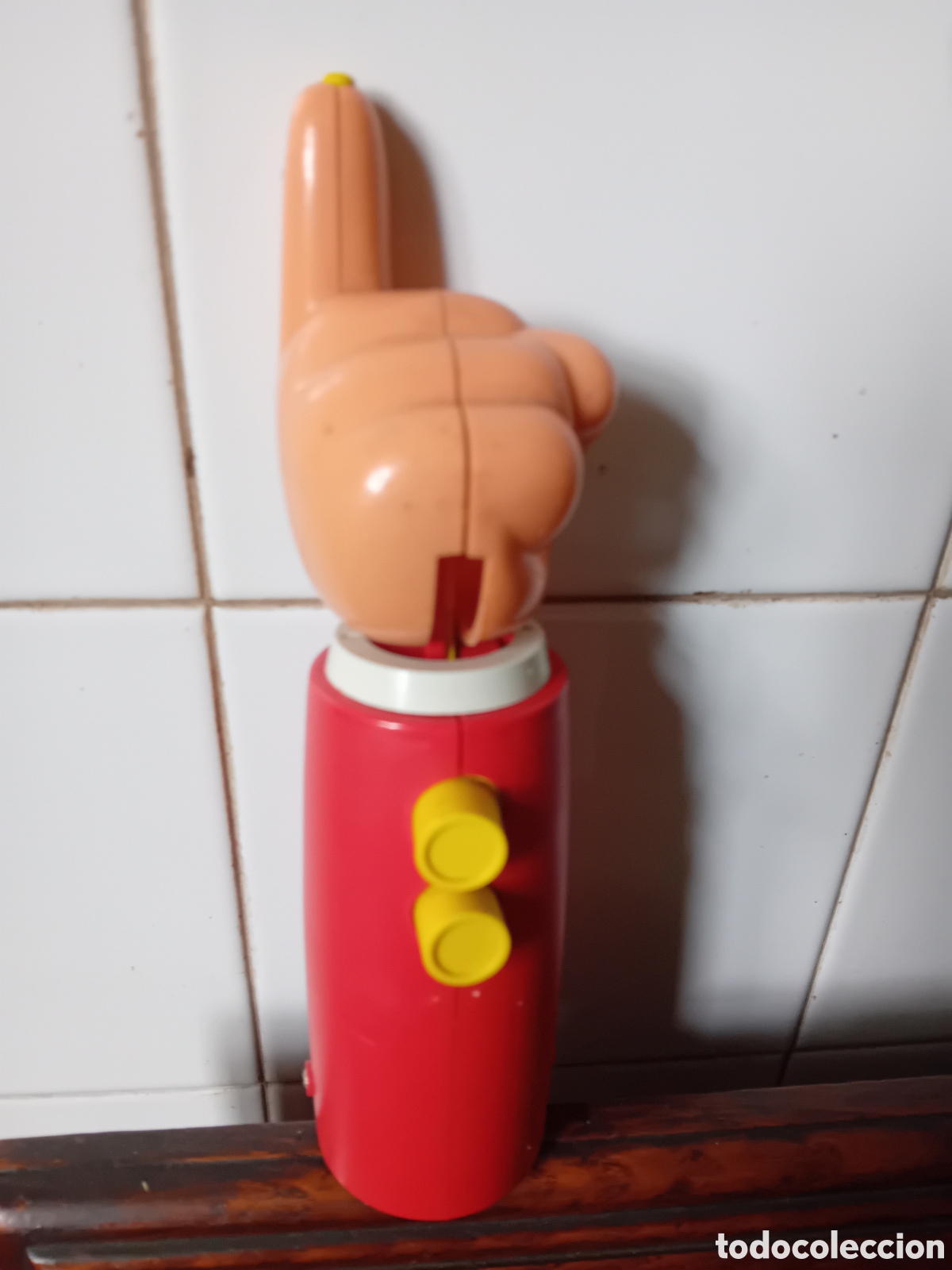 Juguetes antiguos y juegos de colecci&oacute;n: Juguete Feber.Mano lanza agua
