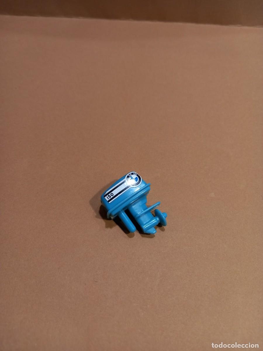 Juguetes antiguos y juegos de colecci&oacute;n: MOTOR BMW LANCHA JUGUETE ACCESORIO ORIGINAL A&Ntilde;OS 80 -90 / COMPRA MIN&Iacute;MA 5 &euro;