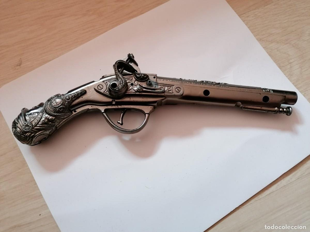 Juguetes antiguos y juegos de colecci&oacute;n: Pistola de juguete antigua, met&aacute;lica, fabricaci&oacute;n espa&ntilde;ola