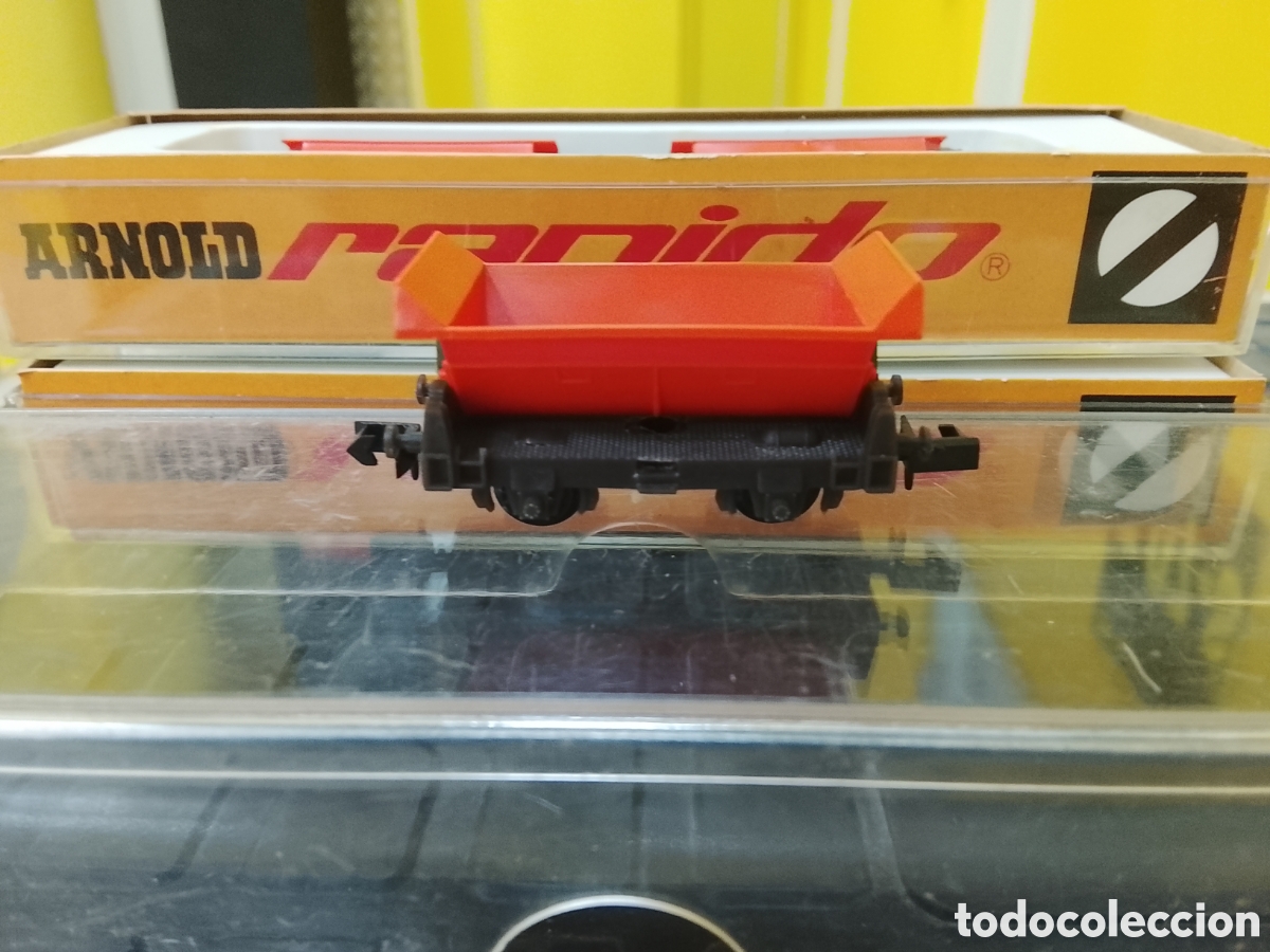 Juguetes antiguos y juegos de colecci&oacute;n: Set de Vagones Volquetes Arnold Rapido