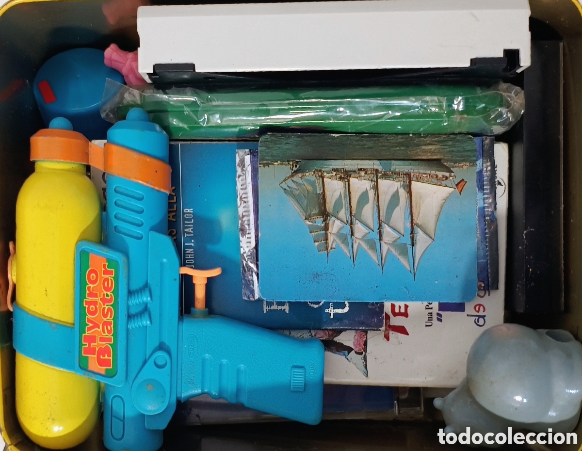 Juguetes antiguos y juegos de colecci&oacute;n: Caja de recuerdos de 1980 a 2010