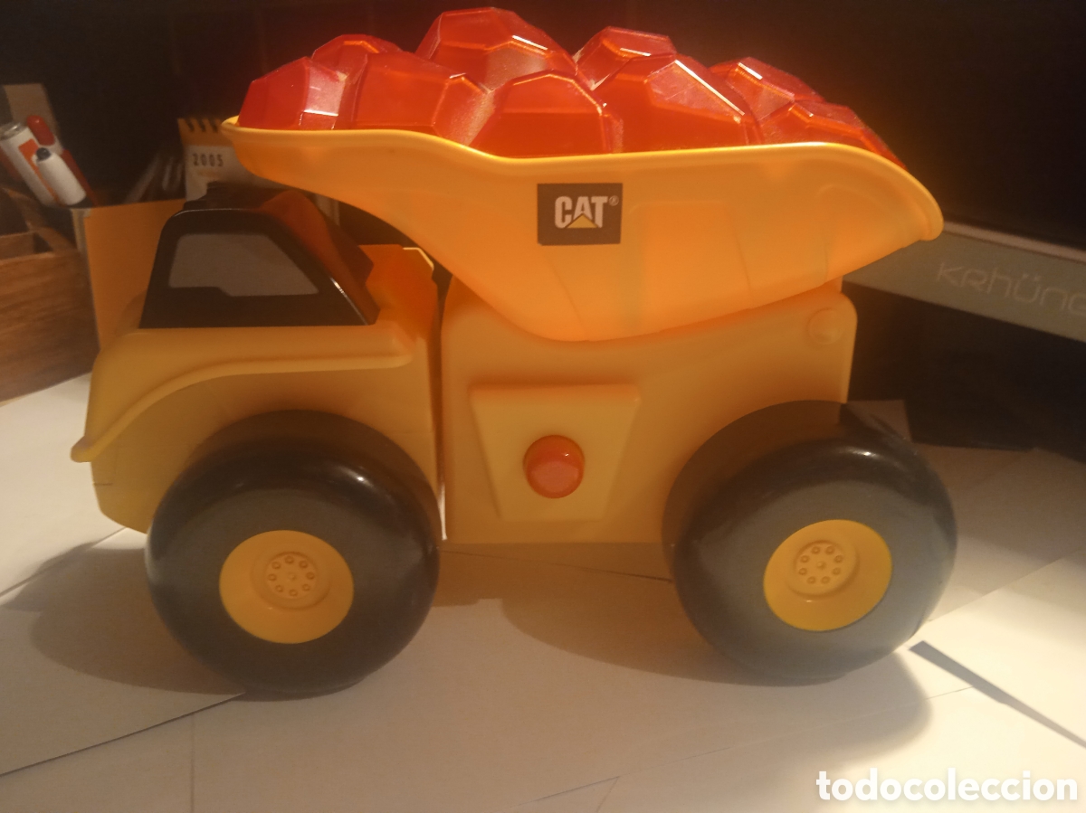 Juguetes antiguos y juegos de colecci&oacute;n: CAMION VOLQUETE CAF BUEN ESTADO