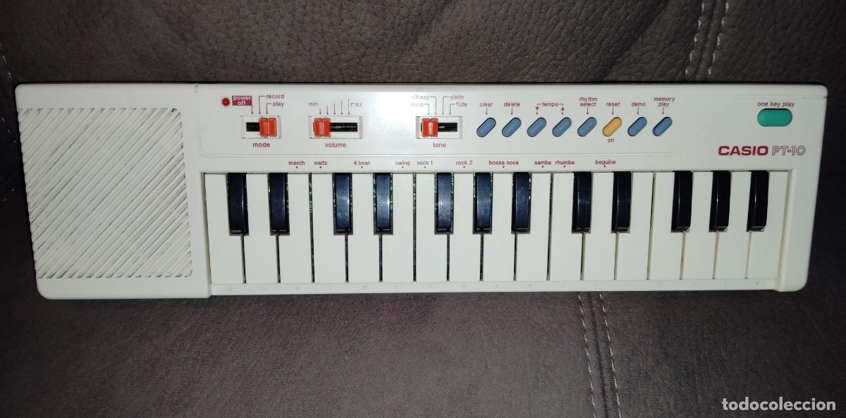 Juguetes antiguos y juegos de colecci&oacute;n: ORGANILLO CASIO PT-10, FUNCIONANDO