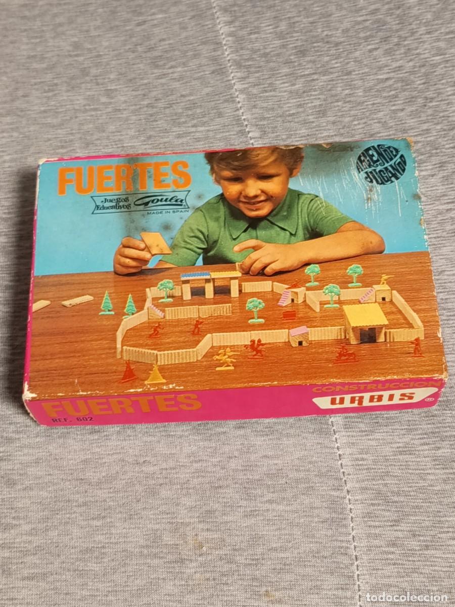 Juguetes antiguos y juegos de colecci&oacute;n: FUERTES JUEGO CONSTRUCCI&Oacute;N URBIS REF.602 CON 89 MU&Ntilde;EQUITOS