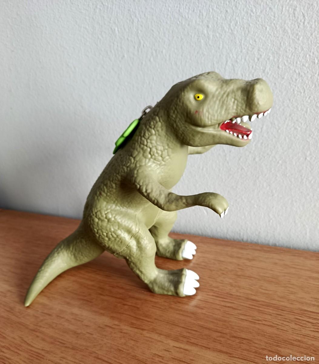Juguetes antiguos y juegos de colecci&oacute;n: ESTUCHE INFANTIL CON FORMA DE DINOSAURIO.