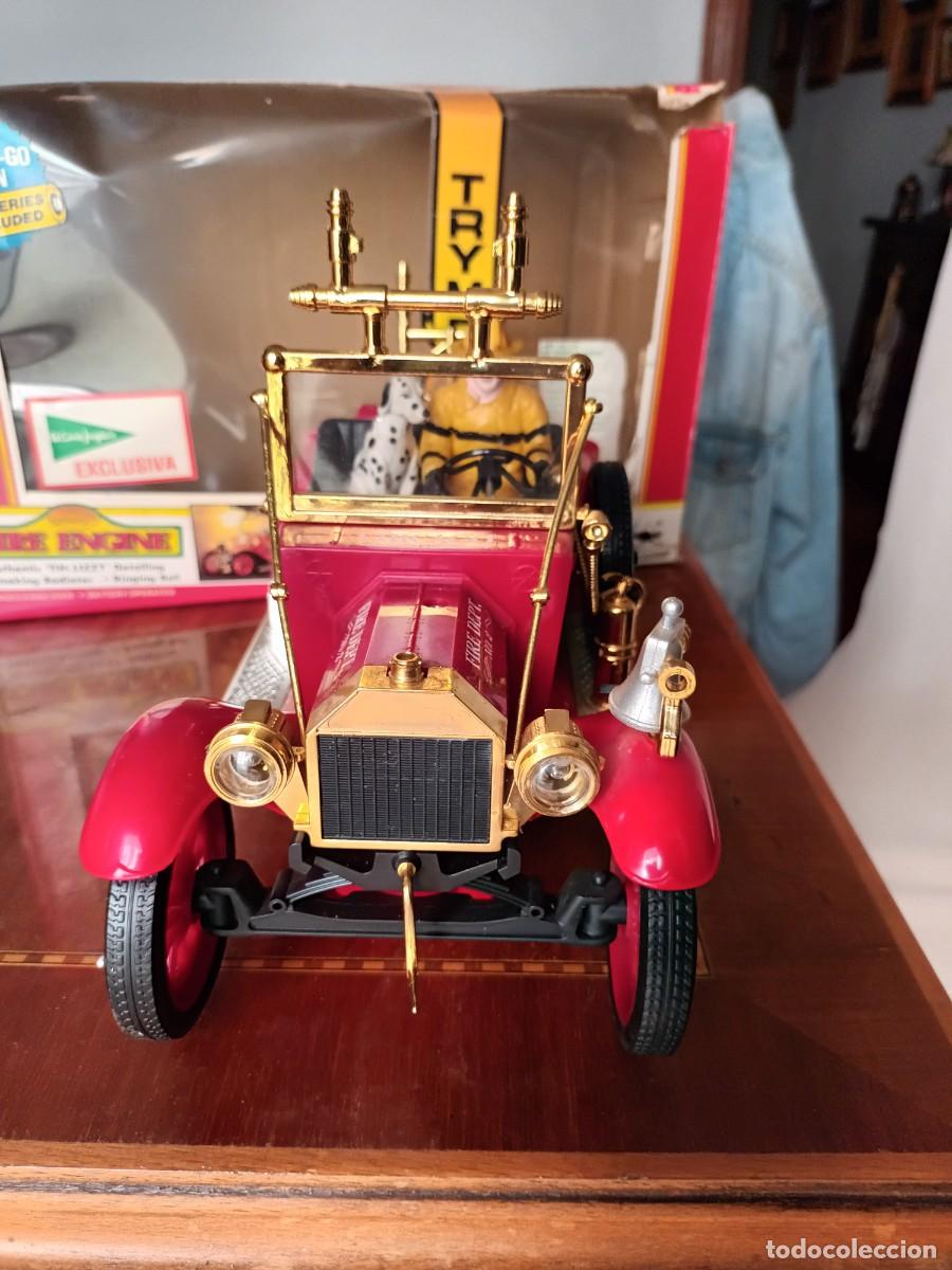 Altes Spielzeug und Spiele: ANTIGUO CAMI&Oacute;N DE BOMBEROS A PILAS SALVAOBST&Aacute;CULOS,SONIDOS,LUCES Y HUMO REAL NEW BRIGHT A&Ntilde;OS 80.