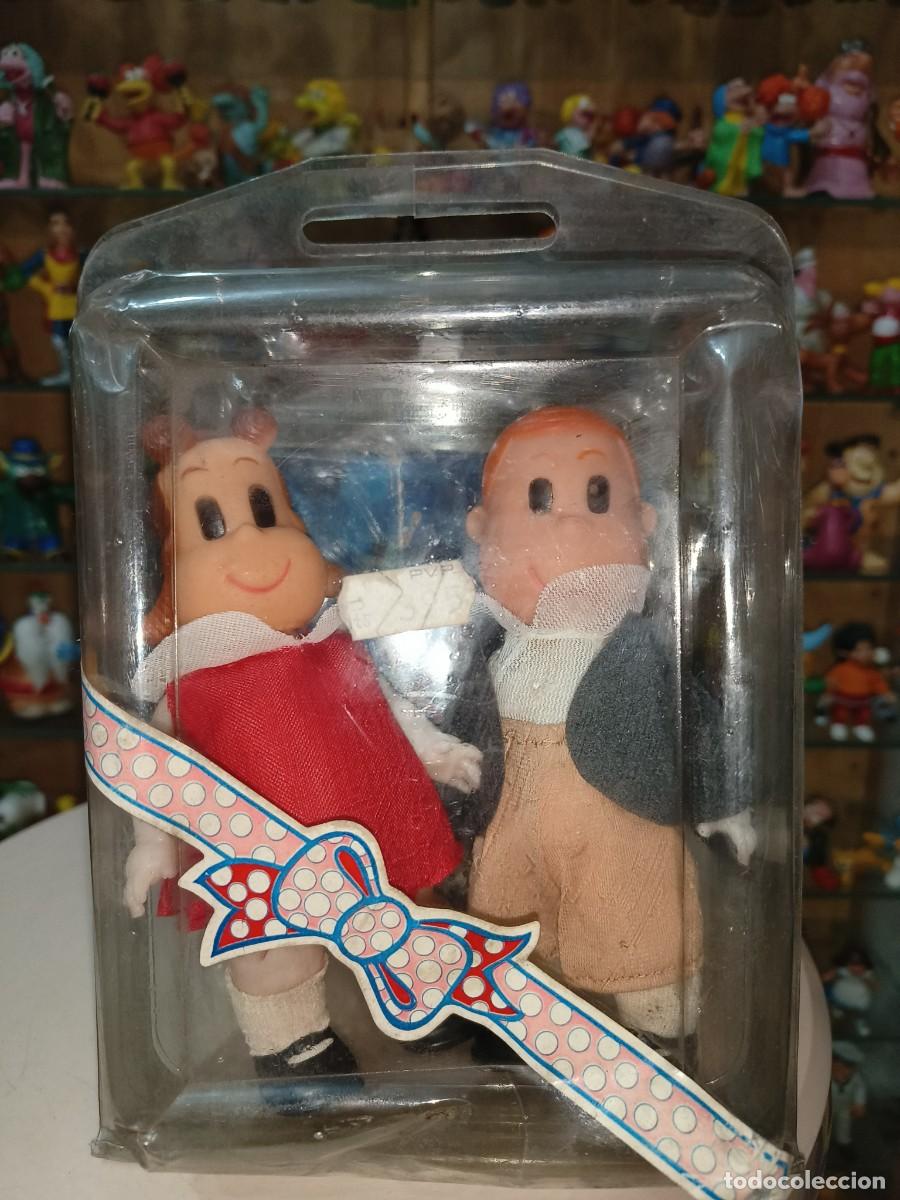 Juguetes antiguos y juegos de colecci&oacute;n: Ocasion coleccionistas Antigua pareja mu&ntilde;ecos figuras vintage a&ntilde;os 70 80 Peque&ntilde;a Lulu y Tobi. Trives