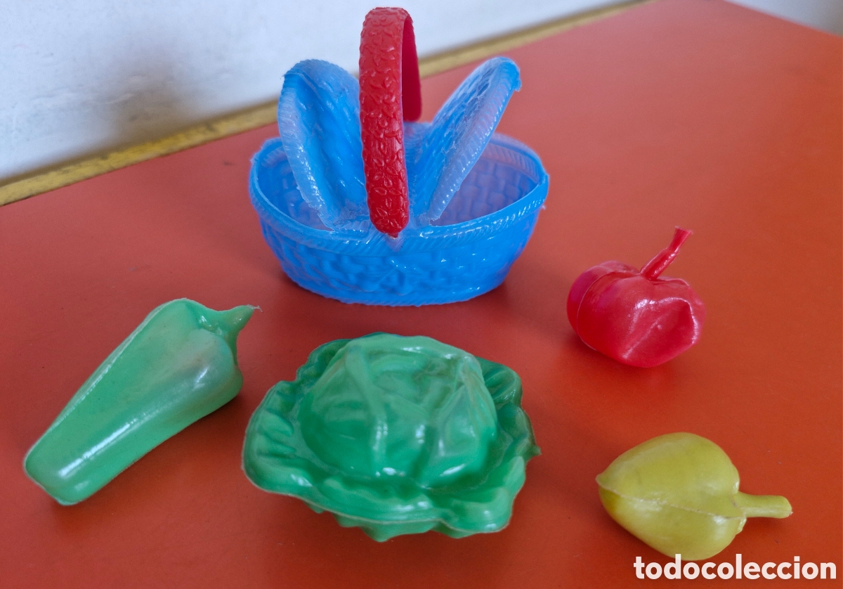 Juguetes antiguos y juegos de colecci&oacute;n: MINI CESTA PIC-NIC VERDURAS Y FRUTAS.NACIONAL 60'S.NUEVA.