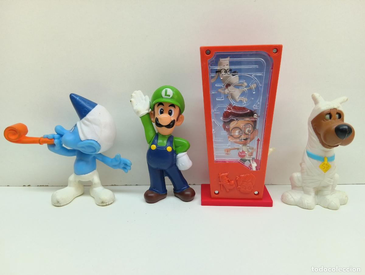 Juguetes antiguos y juegos de colecci&oacute;n: Lote 4 figuras McDonald's y Burger King (Luigi, Scooby-Doo, Pitufo, Mr. Peabody)