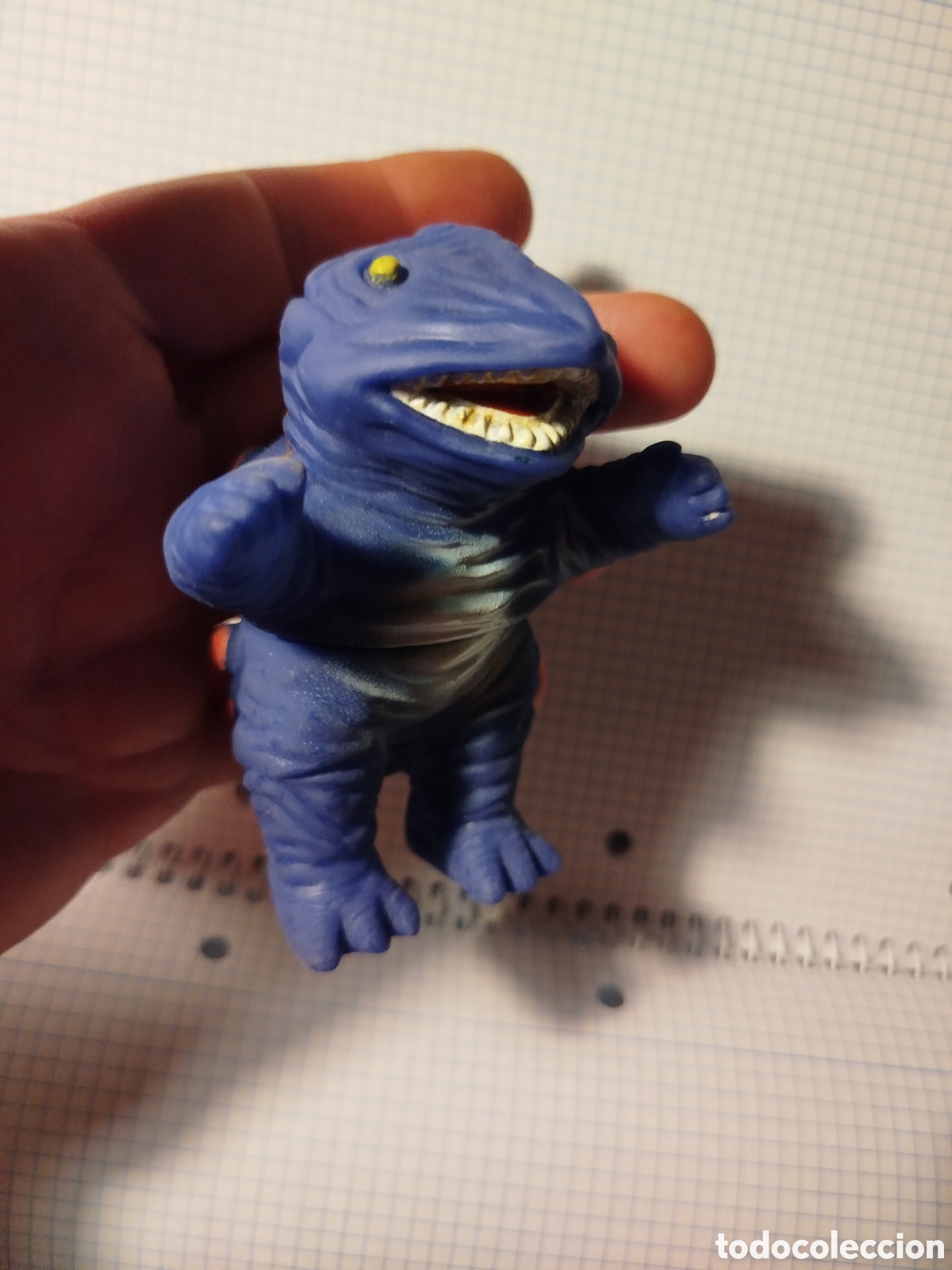 Altes Spielzeug und Spiele: Figura Kaiju de goma