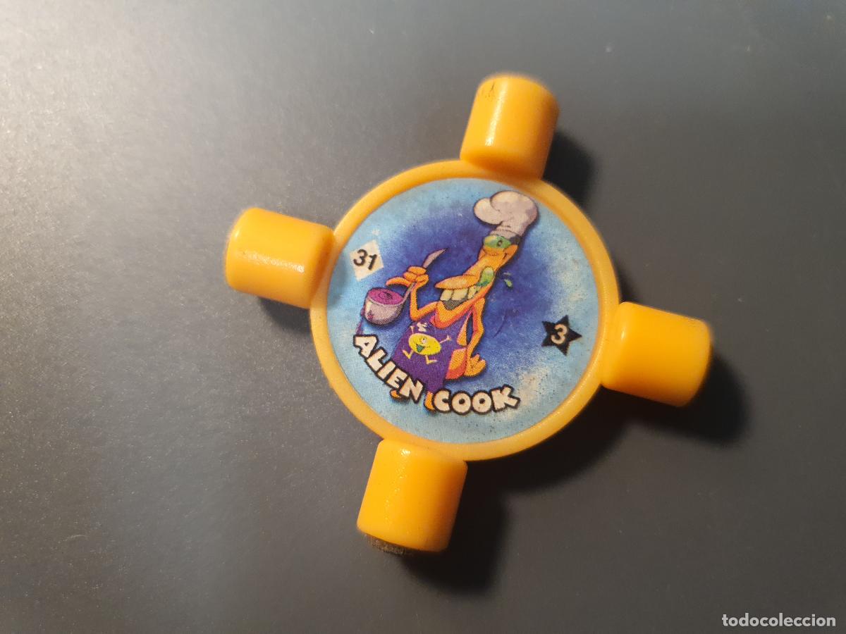 Juguetes antiguos y juegos de colecci&oacute;n: TAZO MAGNETICO DRACCO TACOS - N&ordm; 31 ALIEN COOK