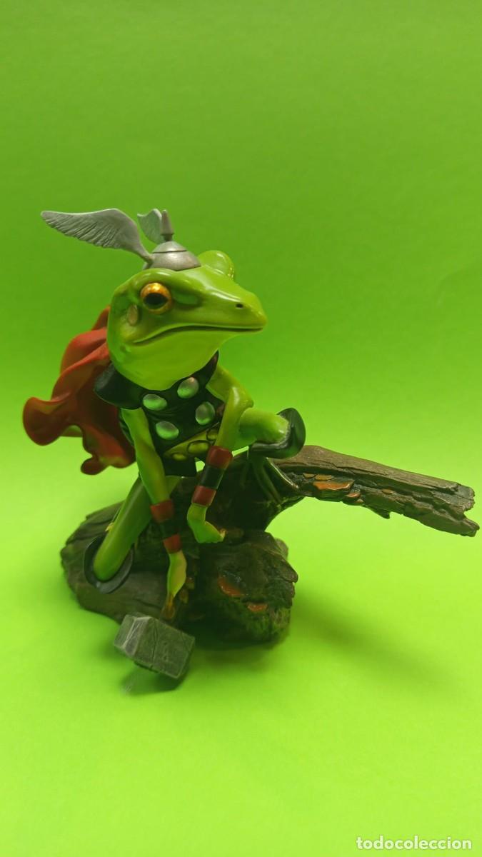 Juguetes antiguos y juegos de colecci&oacute;n: Marvel: Thor frog diorama Sideshow