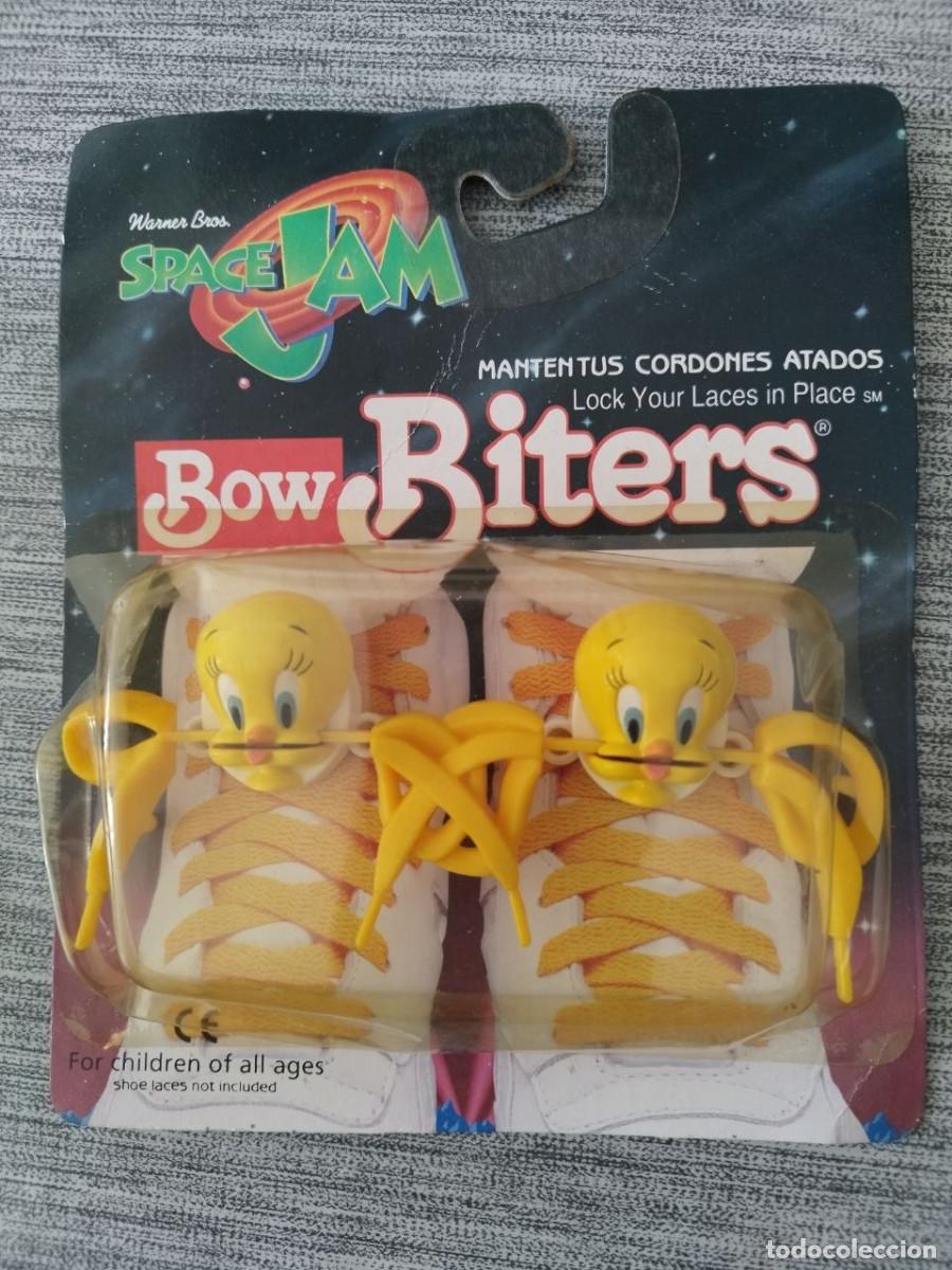 Juguetes antiguos y juegos de colecci&oacute;n: Space Jam Piol&iacute;n Bow Biters sujetacordones &ndash; Warner Bros. &copy;1996 &ndash; Bl&iacute;ster sellado