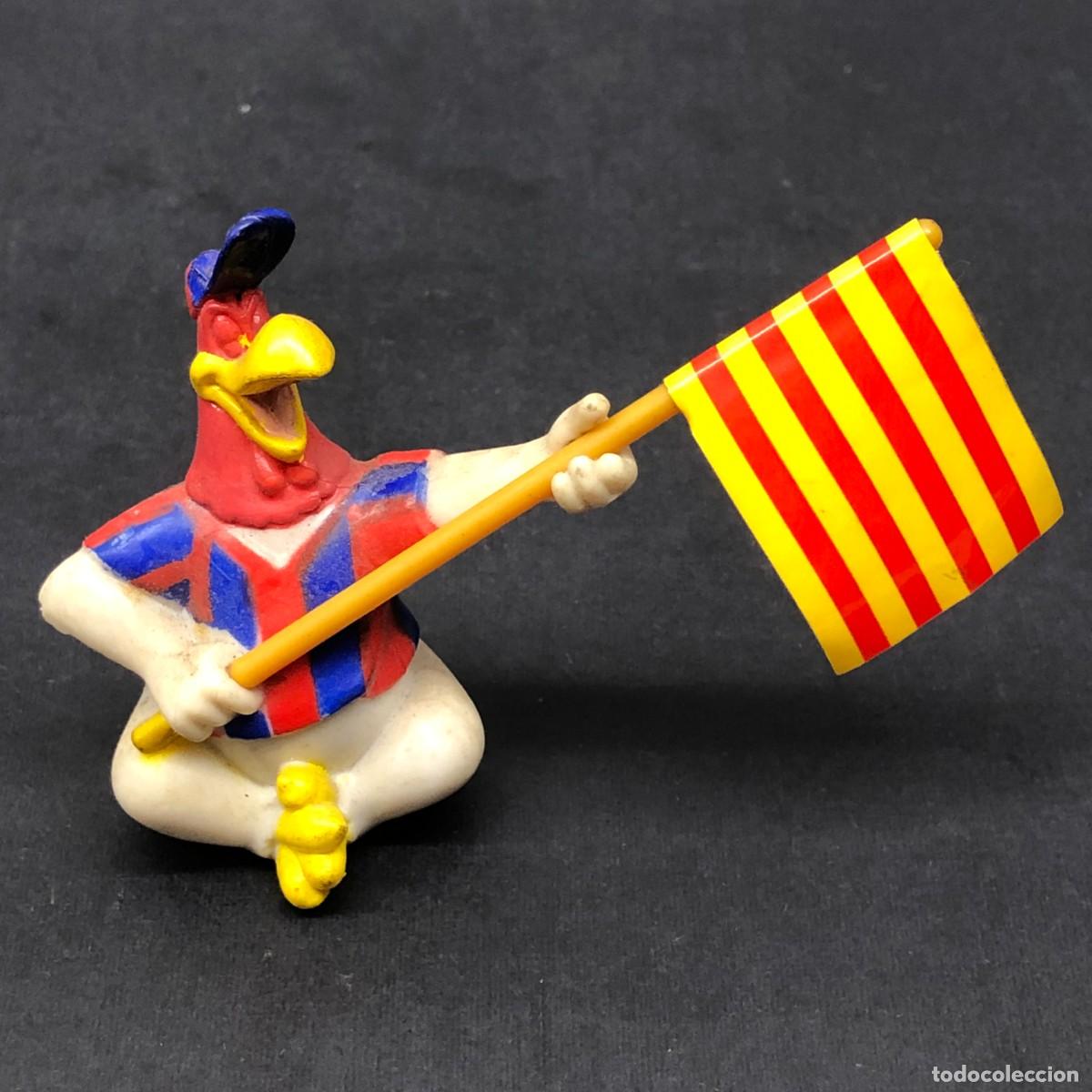 Juguetes antiguos y juegos de colecci&oacute;n: FIGURA DEL GALLO CARLOS - LOONEY TUNES - WARNER BROS - 1996 - FC BARCELONA - VINTAGE - 7CM / 1466