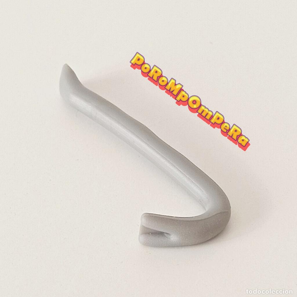 Juguetes antiguos y juegos de colecci&oacute;n: PINYPON ? palanca flexible compatible con PLAYMOBIL accesorio herramienta F5