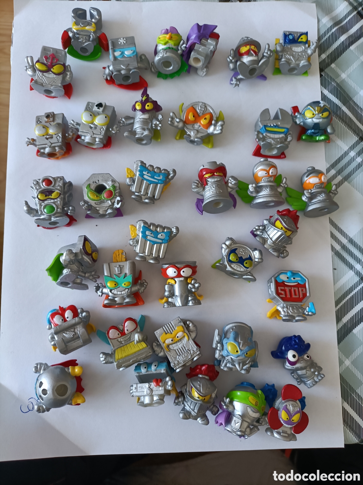 Juguetes antiguos y juegos de colecci&oacute;n: Super zings lote plateado