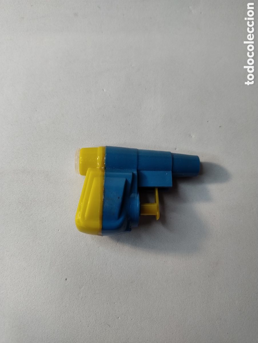 Juguetes antiguos y juegos de colecci&oacute;n: M69 Peque&ntilde;a pistola de agua a&ntilde;os 80 de kiosko. Ref 2