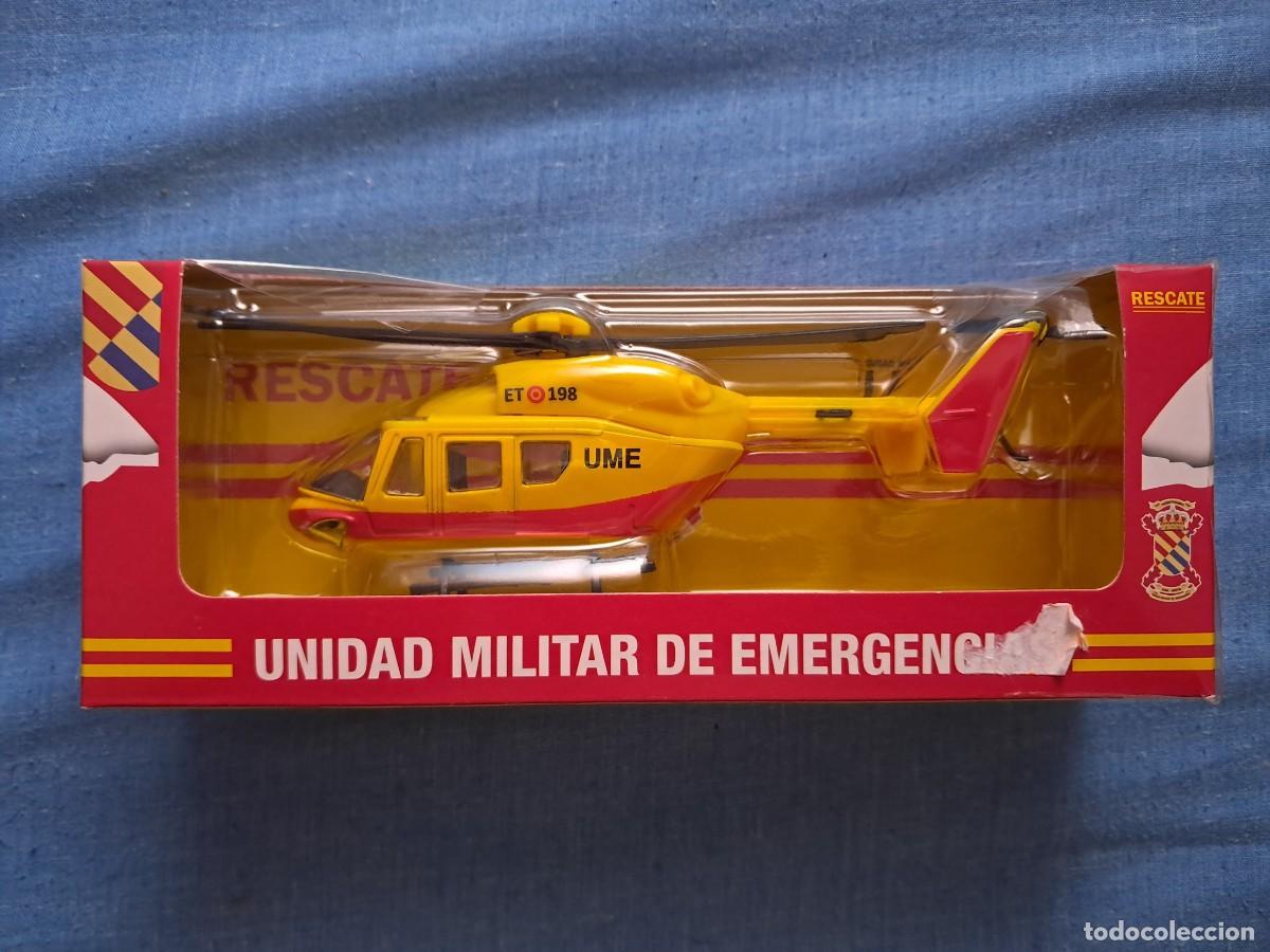 Juguetes antiguos y juegos de colecci&oacute;n: HELIC&Oacute;PTERO DE LA UNIDAD MILITAR DE EMERGENCIAS MARCA PLAYJOCS