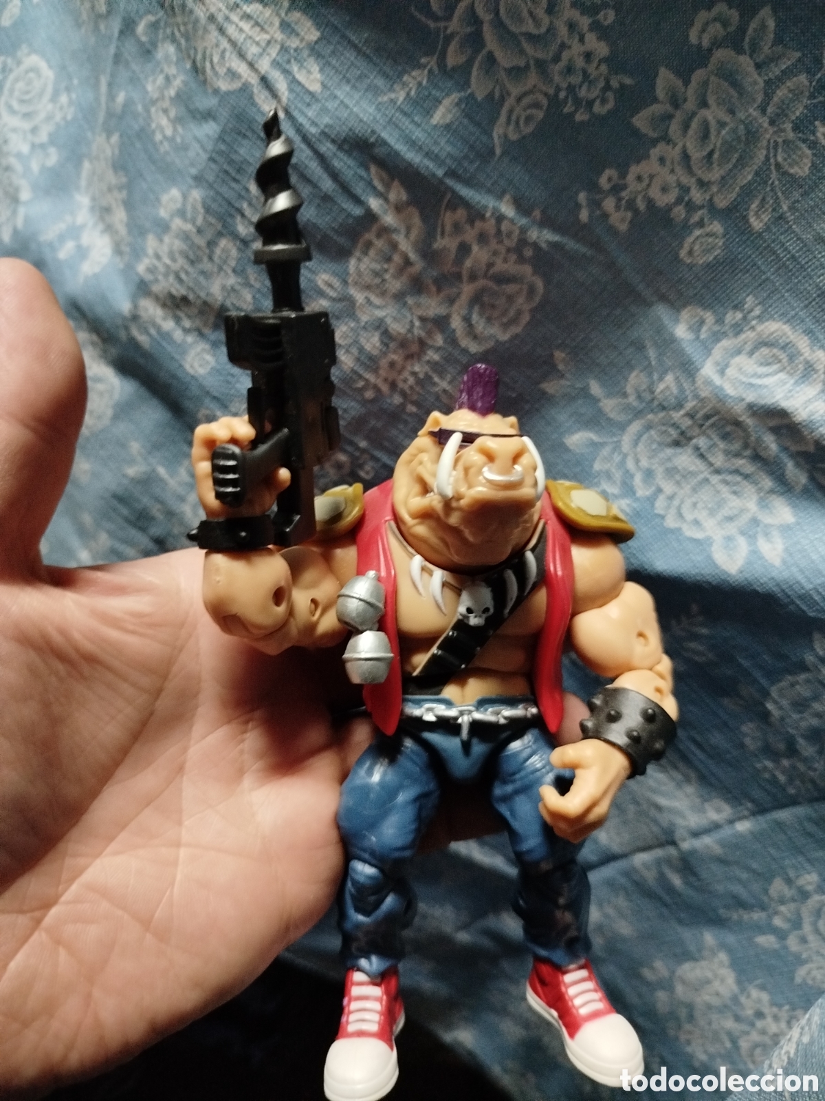 Juguetes antiguos y juegos de colecci&oacute;n: Figura Bebop tmnt 2013