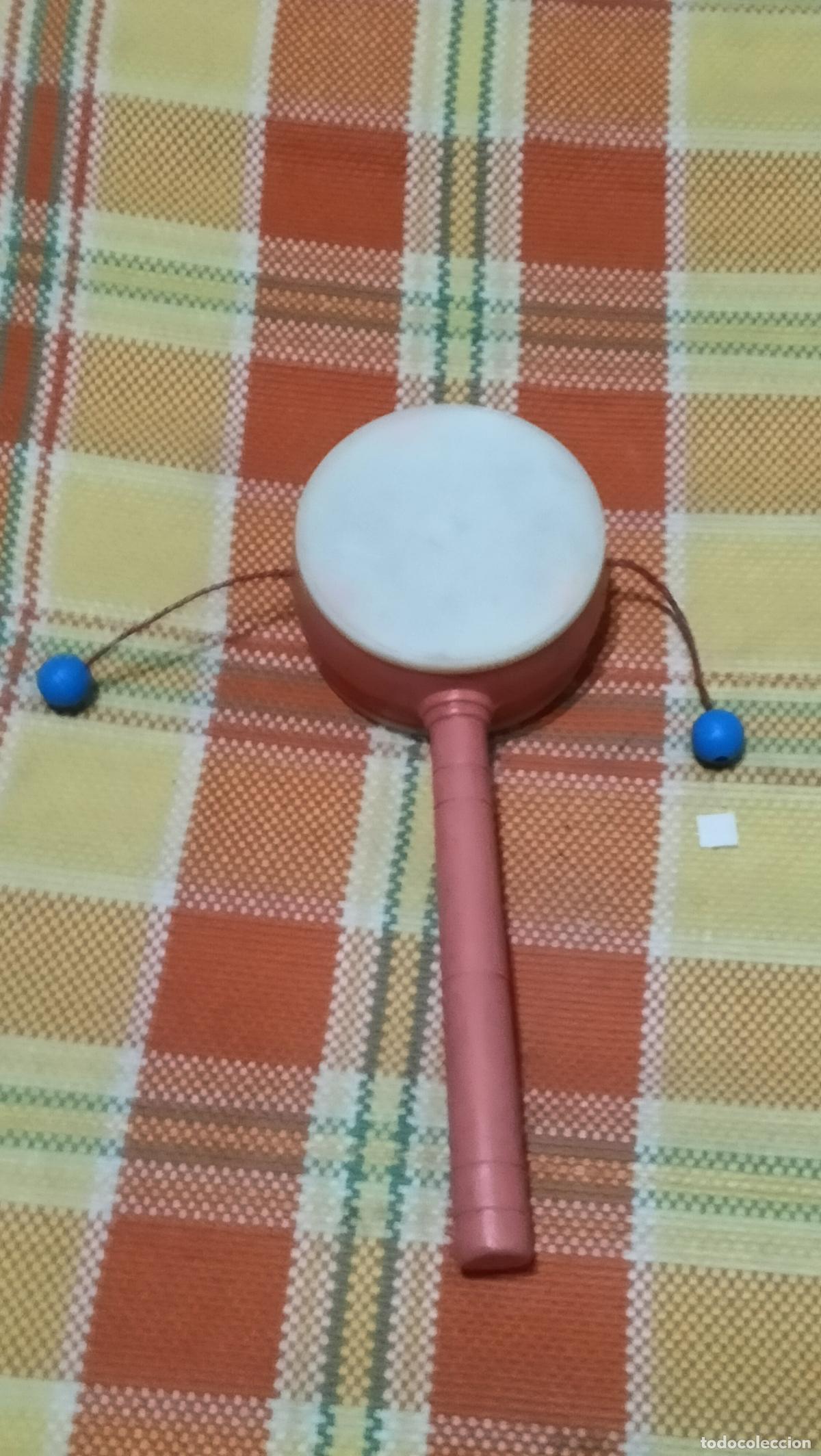 Juguetes antiguos y juegos de colecci&oacute;n: ANTIGUO TAMBOR SONAJERO
