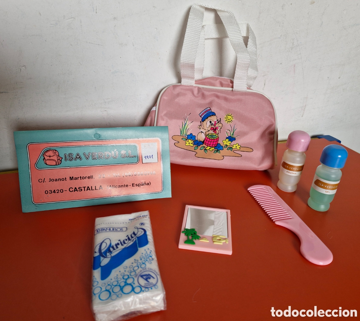Juguetes antiguos y juegos de colecci&oacute;n: BOLSA NECESER CREMALLERA ASAS CON ACCESORIOS ASEO.ISA VERD&Uacute; 80'S.NUEVA.