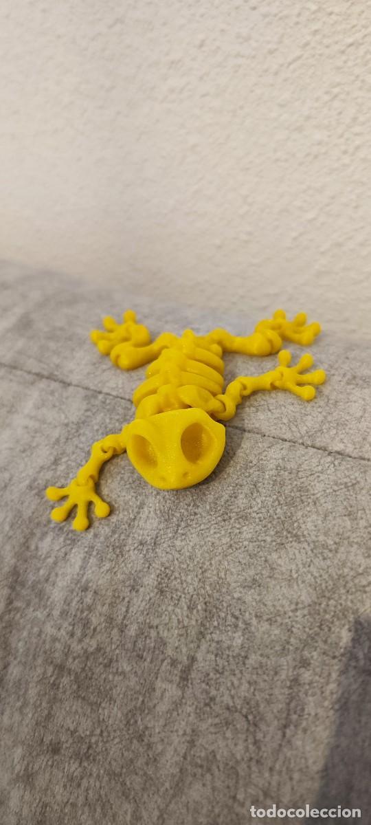 Juguetes antiguos y juegos de colecci&oacute;n: Esqueleto de rana 3D sensorial articulada
