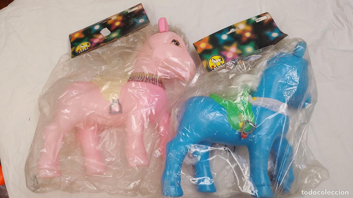 Juguetes antiguos y juegos de colecci&oacute;n: 2 CABALLOS PEPRI KIOSCO . A&Ntilde;OS 80-90