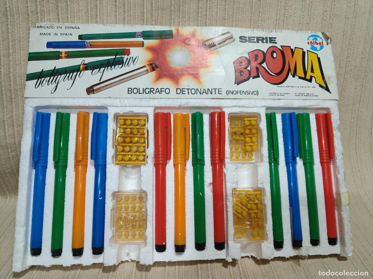 Juguetes antiguos y juegos de colecci&oacute;n: Ocasion ! Expositor juguete original vintage a&ntilde;os 70 80 con 12 Boligrafos Detonante Coibel Bromas