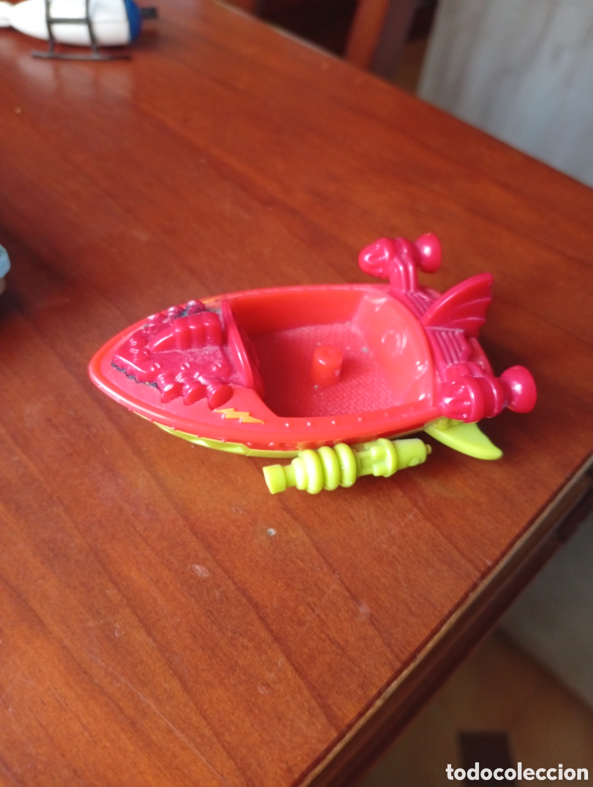 Juguetes antiguos y juegos de colecci&oacute;n: NAVE COCHE SUPER THINGS BARCO LANCHA SUPERTHINGS