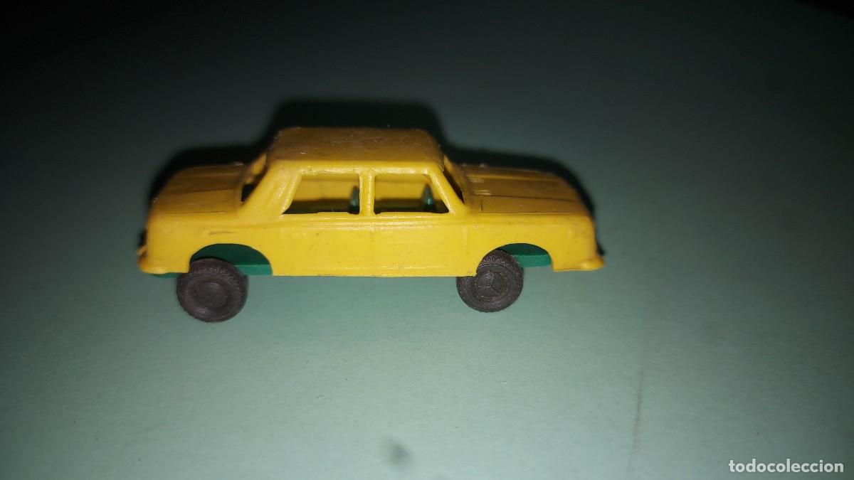 Juguetes antiguos y juegos de colecci&oacute;n: ANTIGUO COCHE PLASTICO KIOSKO
