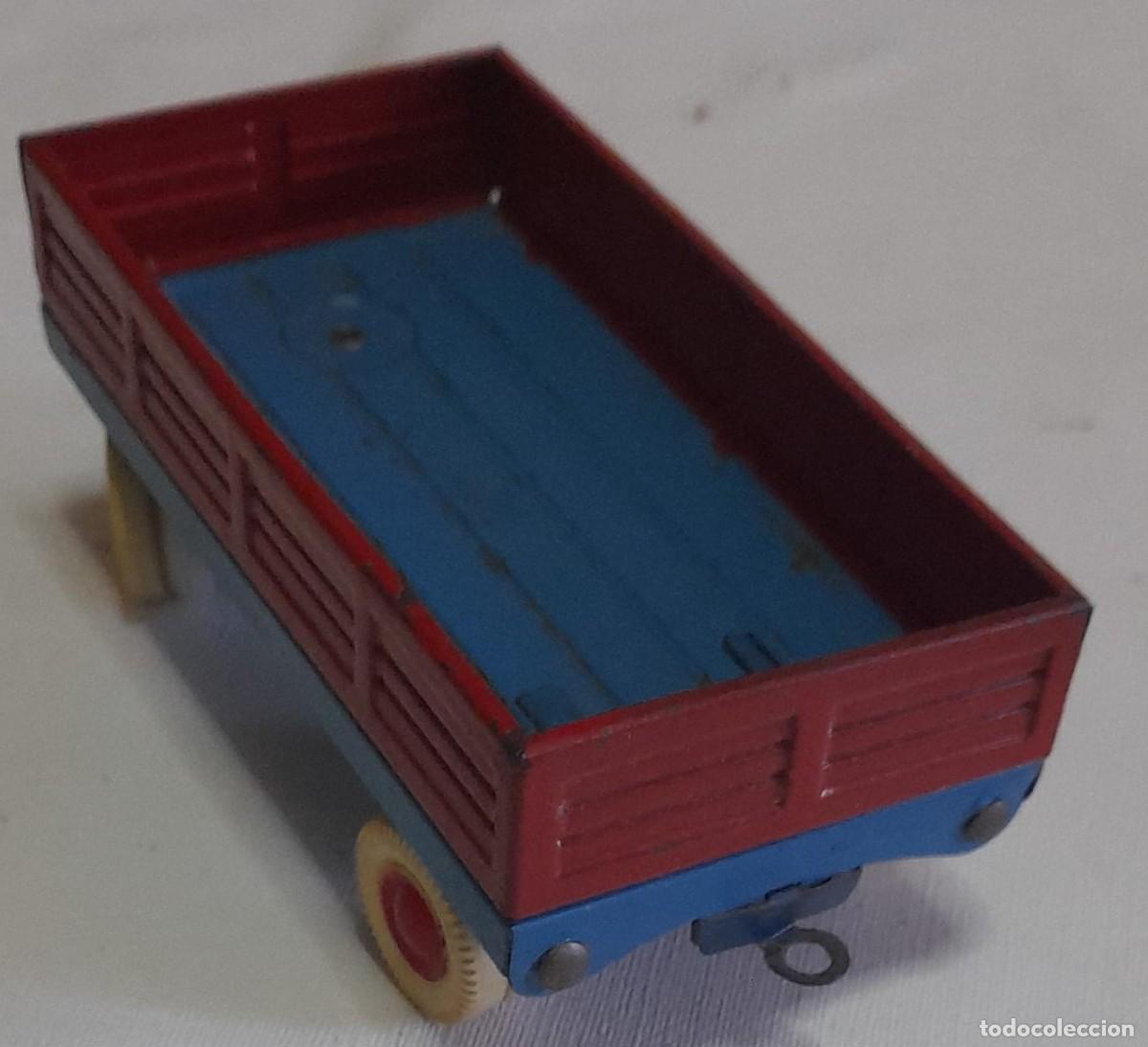 Juguetes antiguos Jyesa: REMOLQUE PARA TRACTOR DE JYESA - Foto 2