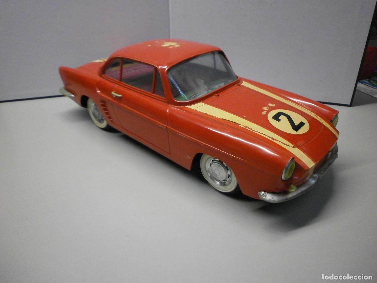 Juguetes antiguos Jyesa: jyesa a&ntilde;os 60 coche renault floride montecarlo a friccion el grande funciona bien