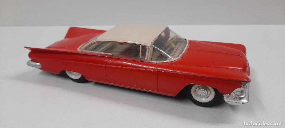 Juguetes antiguos Jyesa: COCHE BUICK ELECTRA MODELO 295 . REALIZADO POR JYESA . ORIGINAL A&Ntilde;OS 60 . LARGO 22 CM