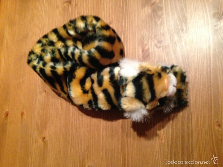 Juguetes antiguos: Bufanda peluche tigre. - Foto 1