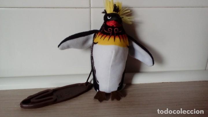 Juguetes antiguos: Ping&uuml;ino colecci&oacute;n MCDonald Locos por el Surf