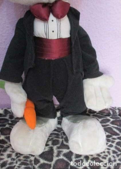 Juguetes antiguos: PELUCHE BUGS BUNNY 65CM - Foto 4